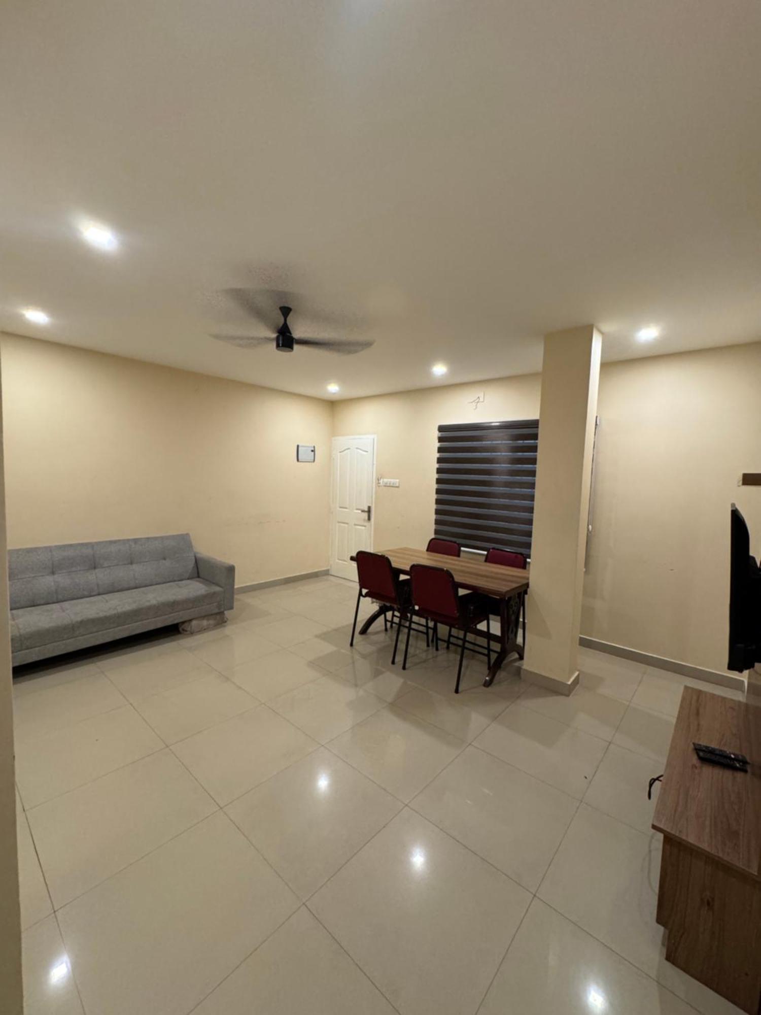 Heres Haut Residency Kochi Exterior photo